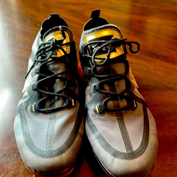 COPY - Men’s  Nike  Air Vapor Max  2019 Shoes size 11 - Picture 5 of 10